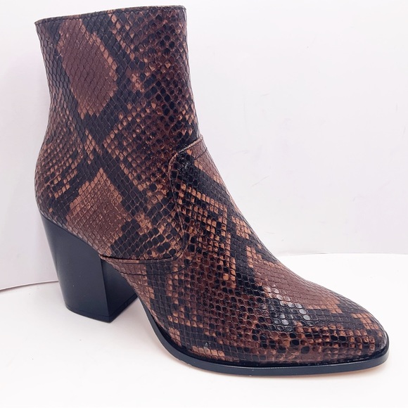 boots python zara